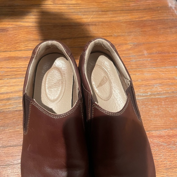 Red Wing women’s Anoka slip on style 4111 - Picture 2 of 6